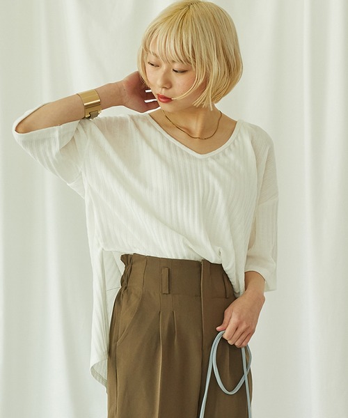 toucher du brise（トゥシェドブリーズ）の「オーバーサイズリブブラウス（Tシャツ/カットソー・レディース・ホワイト/ブラック/ベージュ・M）」の2枚目の写真