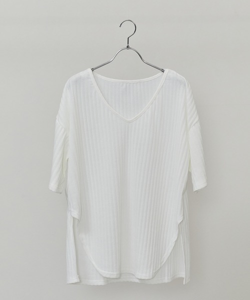 toucher du brise（トゥシェドブリーズ）の「オーバーサイズリブブラウス（Tシャツ/カットソー・レディース・ホワイト/ブラック/ベージュ・M）」の9枚目の写真