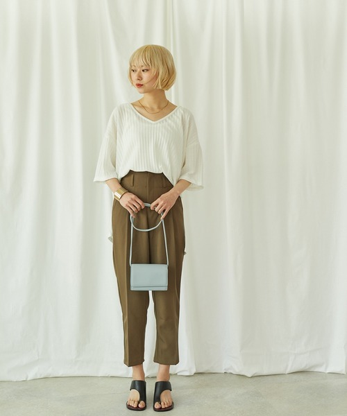 toucher du brise（トゥシェドブリーズ）の「オーバーサイズリブブラウス（Tシャツ/カットソー・レディース・ホワイト/ブラック/ベージュ・M）」の18枚目の写真