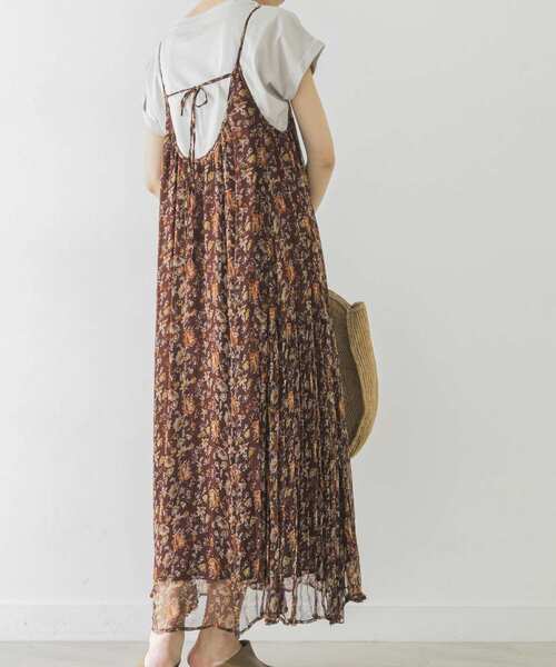 URBAN RESEARCH（アーバンリサーチ）の「Ryシフォンフラワーキャミワンピース（ワンピース・レディース・ネイビー/レッド系その他/イエロー・FREE）」の6枚目の写真