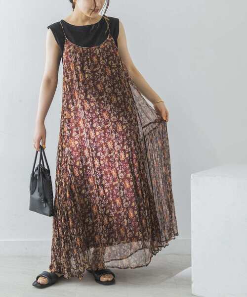 URBAN RESEARCH（アーバンリサーチ）の「Ryシフォンフラワーキャミワンピース（ワンピース・レディース・ネイビー/レッド系その他/イエロー・FREE）」の11枚目の写真