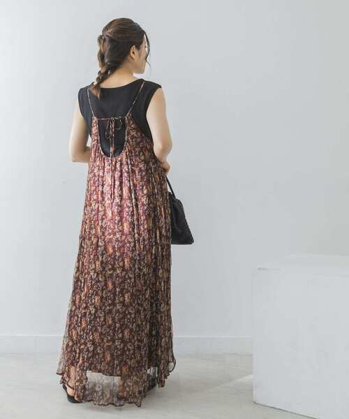 URBAN RESEARCH（アーバンリサーチ）の「Ryシフォンフラワーキャミワンピース（ワンピース・レディース・ネイビー/レッド系その他/イエロー・FREE）」の14枚目の写真