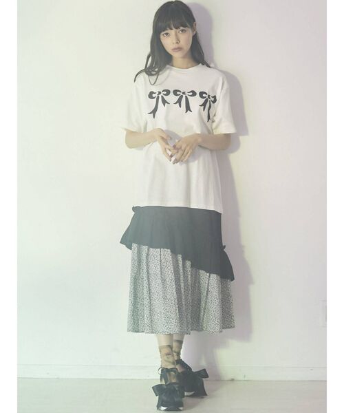 merry jenny（メリージェニー）の「フロッキーリボンTシャツ（Tシャツ/カットソー・レディース・ブラック/オフホワイト/ピンク・FREE）」の5枚目の写真