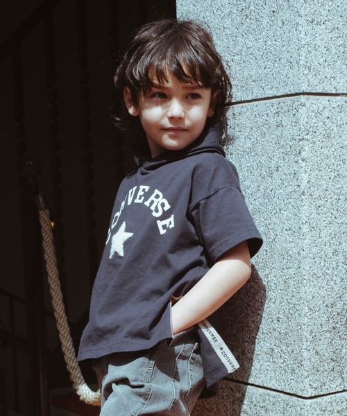 CONVERSE(コンバース)の「【CONVERSE/コンバース】フード付き半袖Tシャツ(Tシャツ/カットソー・キッズ・ネイビー/ブラウン・110cm/100cm/120cm/130cm/140cm)」の5枚目の写真