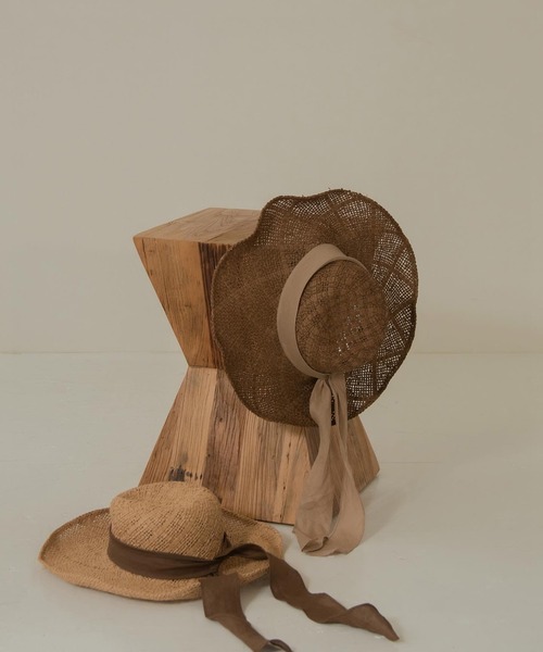 Amiur（エミレ）の「lady like straw hat（ハット・レディース・ベージュ/ブラウン・FREE）」の4枚目の写真