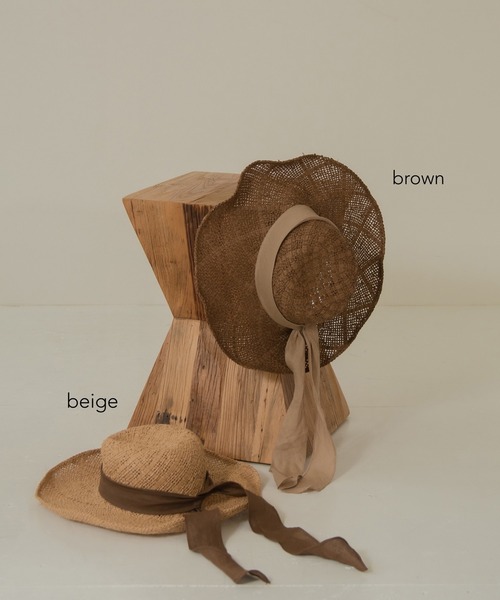 Amiur（エミレ）の「lady like straw hat（ハット・レディース・ベージュ/ブラウン・FREE）」の15枚目の写真