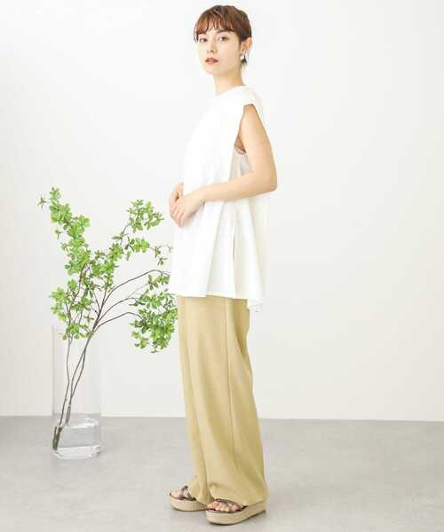 SENSE OF PLACE by URBAN RESEARCH（センスオブプレイスバイアーバンリサーチ）の「ショルダータックチュニックトップ（Tシャツ/カットソー・レディース・オフホワイト/ブラック/ベージュ・ONE）」の12枚目の写真