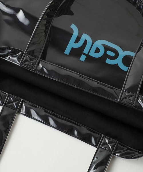 X-girl（エックスガール）の「MILLS LOGO TOTE BAG（トートバッグ・レディース・ブラック/ホワイト/マルチ・ONE SIZE）」の10枚目の写真