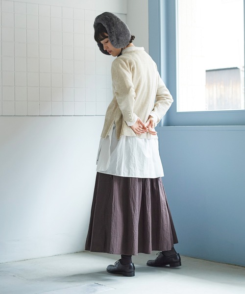 bulle de savon（ビュルデサボン）の「ラビットファー　みみあてマフラー（イヤーマフ・レディース・グレー/キナリ・FREE）」の6枚目の写真