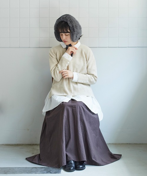 bulle de savon（ビュルデサボン）の「ラビットファー　みみあてマフラー（イヤーマフ・レディース・グレー/キナリ・FREE）」の4枚目の写真