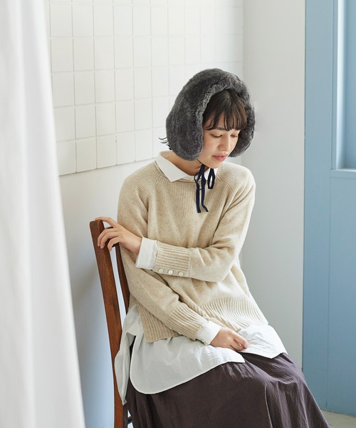 bulle de savon（ビュルデサボン）の「ラビットファー　みみあてマフラー（イヤーマフ・レディース・グレー/キナリ・FREE）」の7枚目の写真