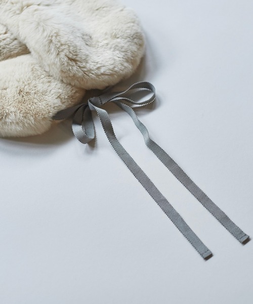 bulle de savon（ビュルデサボン）の「ラビットファー　みみあてマフラー（イヤーマフ・レディース・グレー/キナリ・FREE）」の18枚目の写真