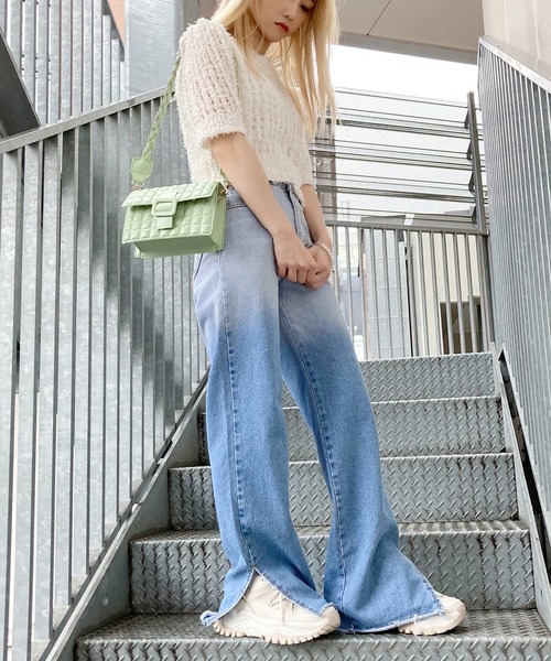 Figments（フィグメンツ）の「グラデーションフリンジデニムパンツ（デニムパンツ・レディース・ライトインディゴブルー・SMALL/MEDIUM/LARGE）」の18枚目の写真