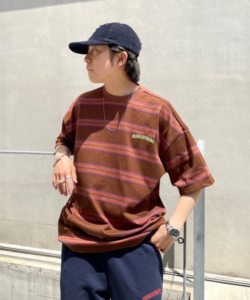 WHO'S WHO gallery(フーズフーギャラリー)の「【KOOKY'N/クーキー】ボーダーTEE(Tシャツ/カットソー・メンズ・ブラック/グリーン/ブラウン/ネイビー/アッシュグレー・FREE)」の1枚目の写真