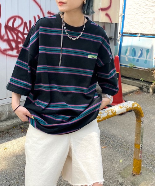 WHO'S WHO gallery(フーズフーギャラリー)の「【KOOKY'N/クーキー】ボーダーTEE(Tシャツ/カットソー・メンズ・ブラック/グリーン/ブラウン/ネイビー/アッシュグレー・FREE)」の2枚目の写真