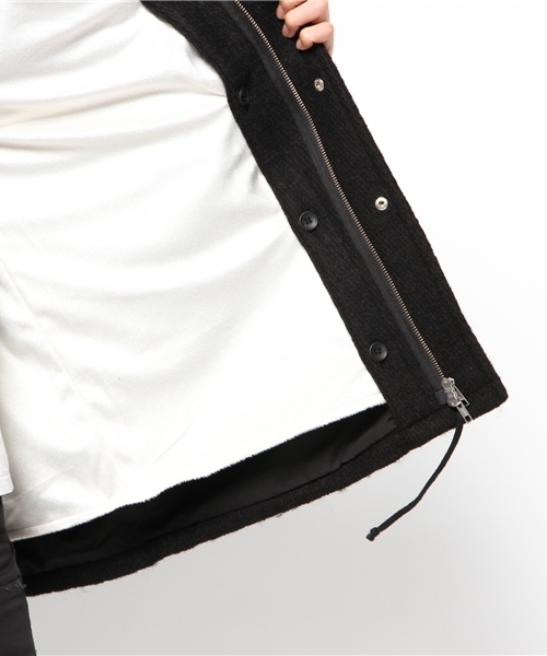 Lui's(ルイス)の「Lui's ドロップショルダーウールモッズコート(その他アウター・メンズ・ブラック/チャコールグレー・FREE)」の8枚目の写真