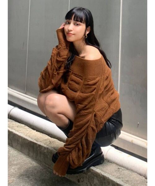 EMODA（エモダ）の「ワイドドレープニット（ニット/セーター・レディース・ブラック/ブルー/アイボリー/キャメル・FREE）」の10枚目の写真