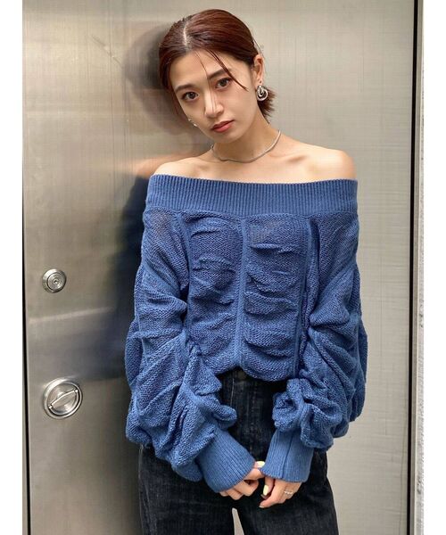 EMODA（エモダ）の「ワイドドレープニット（ニット/セーター・レディース・ブラック/ブルー/アイボリー/キャメル・FREE）」の15枚目の写真