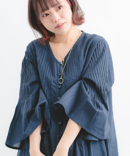 Wordtrobe（ワードトローブ）の「【wordtrobe】ピンタックロングガウンワンピース（ワンピース・レディース・カーキ/オフホワイト/ネイビー/ライトピンク・FREE）」の8枚目の写真