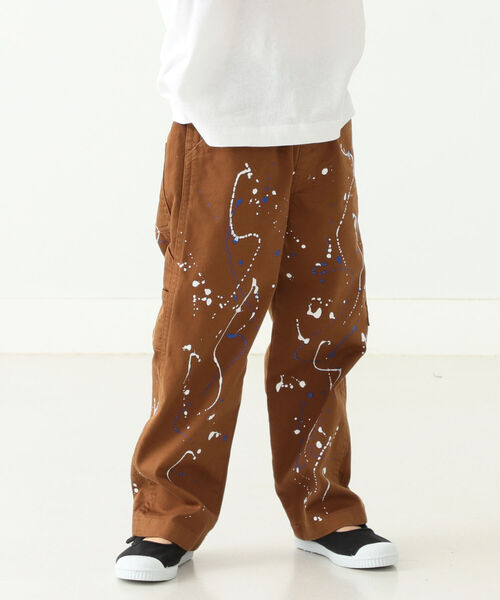 B:MING by BEAMS（ビーミングバイビームス）の「UNIVERSAL OVERALL × B:MING by BEAM / 別注 スプラッシュ ペインターパンツ（110~150cm）（チノパンツ・キッズ・ブラック/ベージュ/ブラウン・110/120/130/140/150）」の14枚目の写真