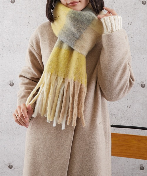 Mayree（メイリー）の「【Mayree】ボリュームフリンジチェック柄マフラー（マフラー・レディース・パープル/イエロー/グリーン・FREE）」の10枚目の写真