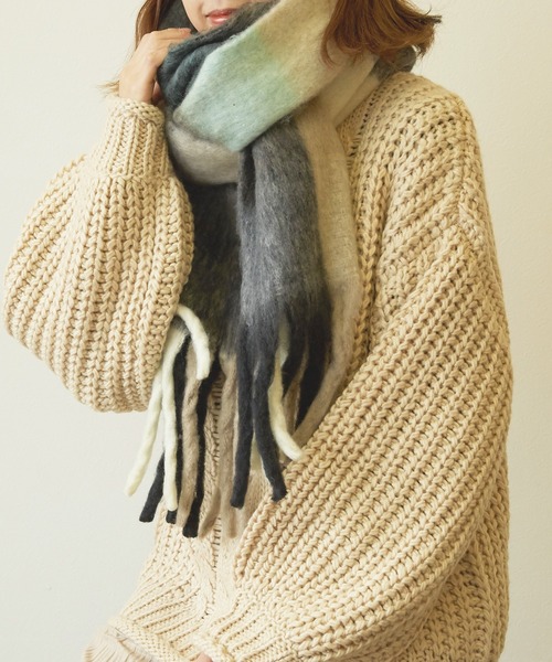 Mayree（メイリー）の「【Mayree】ボリュームフリンジチェック柄マフラー（マフラー・レディース・パープル/イエロー/グリーン・FREE）」の19枚目の写真