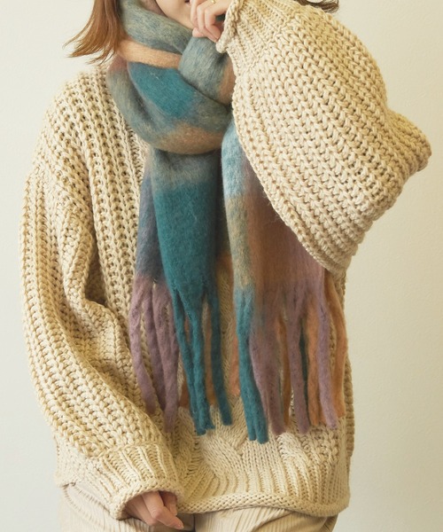 Mayree（メイリー）の「【Mayree】ボリュームフリンジチェック柄マフラー（マフラー・レディース・パープル/イエロー/グリーン・FREE）」の16枚目の写真