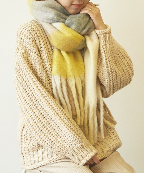 Mayree（メイリー）の「【Mayree】ボリュームフリンジチェック柄マフラー（マフラー・レディース・パープル/イエロー/グリーン・FREE）」の15枚目の写真