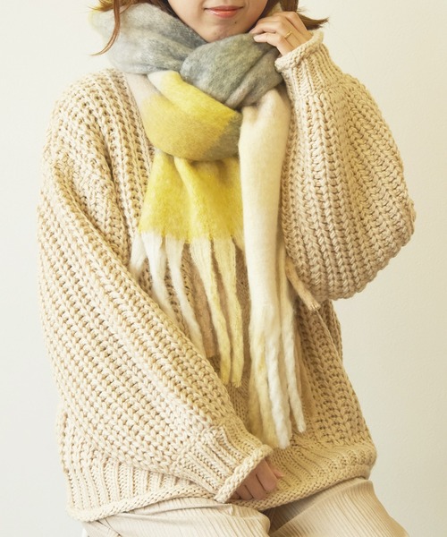 Mayree（メイリー）の「【Mayree】ボリュームフリンジチェック柄マフラー（マフラー・レディース・パープル/イエロー/グリーン・FREE）」の14枚目の写真