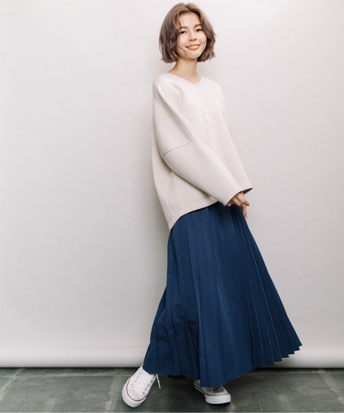 refinedworks(リファインドワークス)の「manywayロングプリーツスカート(スカート・レディース・チャコールグレー/ベージュ/ブルー・FREE)」の20枚目の写真