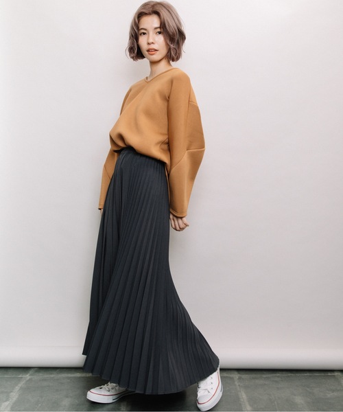 refinedworks(リファインドワークス)の「manywayロングプリーツスカート(スカート・レディース・チャコールグレー/ベージュ/ブルー・FREE)」の15枚目の写真