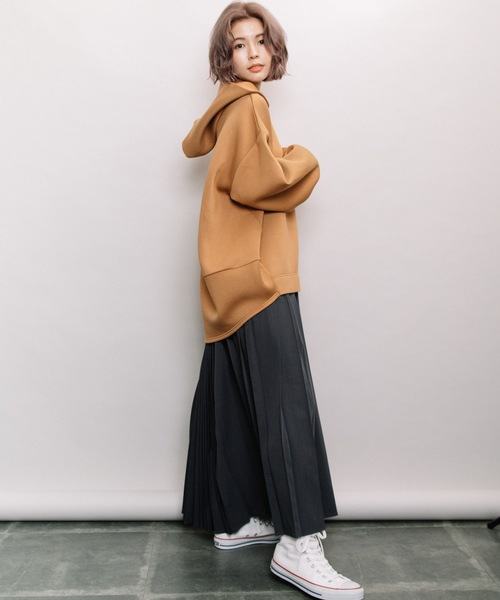 refinedworks(リファインドワークス)の「manywayロングプリーツスカート(スカート・レディース・チャコールグレー/ベージュ/ブルー・FREE)」の13枚目の写真