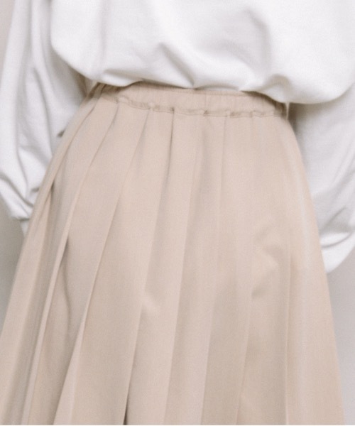 refinedworks(リファインドワークス)の「manywayロングプリーツスカート(スカート・レディース・チャコールグレー/ベージュ/ブルー・FREE)」の12枚目の写真