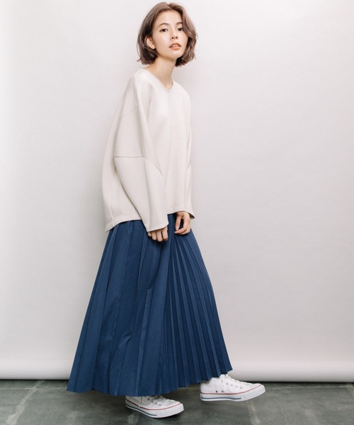 refinedworks(リファインドワークス)の「manywayロングプリーツスカート(スカート・レディース・チャコールグレー/ベージュ/ブルー・FREE)」の21枚目の写真