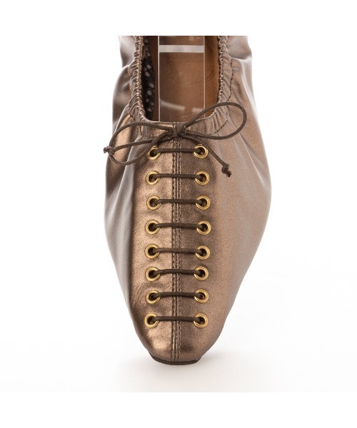 EVOL by Cream（イーボルバイクリーム）の「【ZOZOTOWN限定】EVOL by Cream コラボパンプス AR30450（パンプス・レディース・ライトグレー/ブラック/ブロンズ・22.5cm/23.5cm/24.5cm/23.0cm/24.0cm）」の18枚目の写真