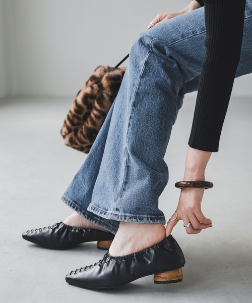 EVOL by Cream（イーボルバイクリーム）の「【ZOZOTOWN限定】EVOL by Cream コラボパンプス AR30450（パンプス・レディース・ライトグレー/ブラック/ブロンズ・22.5cm/23.5cm/24.5cm/23.0cm/24.0cm）」の19枚目の写真