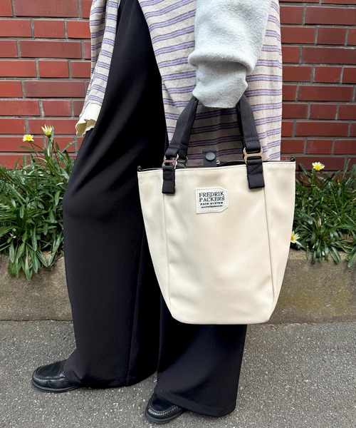 セール】オールシーズン・オールシーン活躍のミニトート◎【FREDRIK
