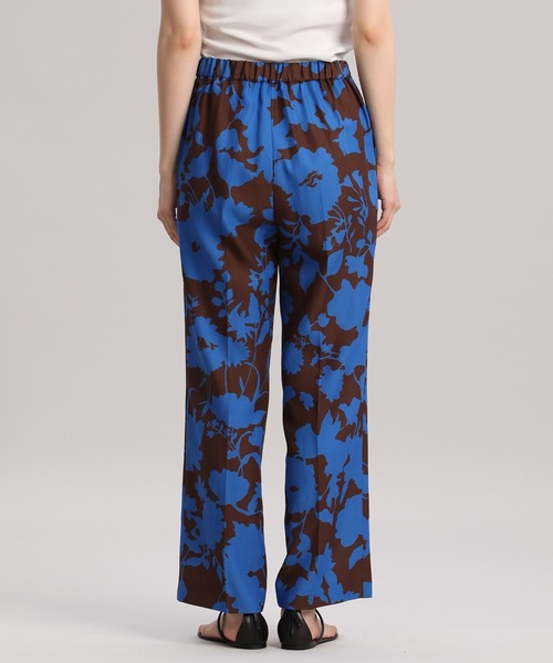 Maison de Beige（メゾンドベージュ）の「《Masion de Beige》大花柄セミワイドパンツ《Viscotecs》（その他パンツ・レディース・ブラウン・9号）」の7枚目の写真