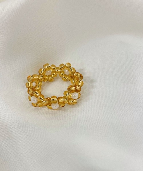 WEGO（ウィゴー）の「WEGO/フラワービーズリング（リング・レディース・ホワイト/ブラック/レッド/シルバー/ゴールド・FREE）」の5枚目の写真