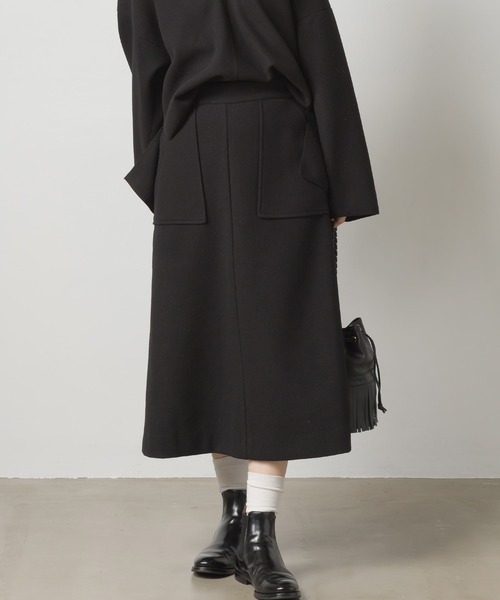 OMNES Supremo（オムネス　スプレモ）の「圧縮ジャージAラインスカート（スカート・レディース・ブラック/ベージュ/ブラウン・FREE）」の2枚目の写真