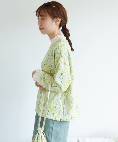 chambre de charme（シャンブルドゥシャーム）の「cdc 菜の花畑ジャカード　プルオーバー（Tシャツ/カットソー・レディース・オフホワイト/ブルー・FREE）」の11枚目の写真