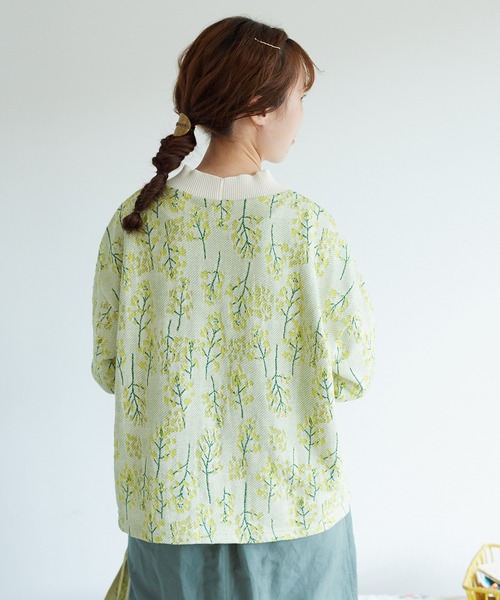 chambre de charme（シャンブルドゥシャーム）の「cdc 菜の花畑ジャカード　プルオーバー（Tシャツ/カットソー・レディース・オフホワイト/ブルー・FREE）」の17枚目の写真