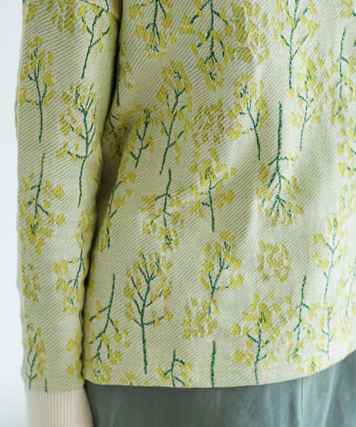 chambre de charme（シャンブルドゥシャーム）の「cdc 菜の花畑ジャカード　プルオーバー（Tシャツ/カットソー・レディース・オフホワイト/ブルー・FREE）」の4枚目の写真