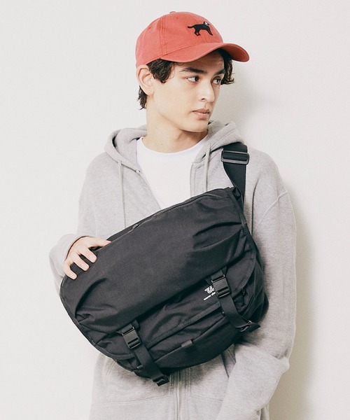 wdl.（ワームデザインラボ）の「【wdl./ダブリューディーエル】DELTA / COMMUTER MESSENGER（メッセンジャーバッグ・メンズ・ブラック・FREE）」の17枚目の写真