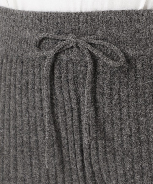 SLOBE IENA（スローブイエナ）の「エアリーリブニットパンツ【ウエストゴム/手洗い可能】◆（その他パンツ・レディース・ブラウン/グレー/ピンク・38/36）」の16枚目の写真