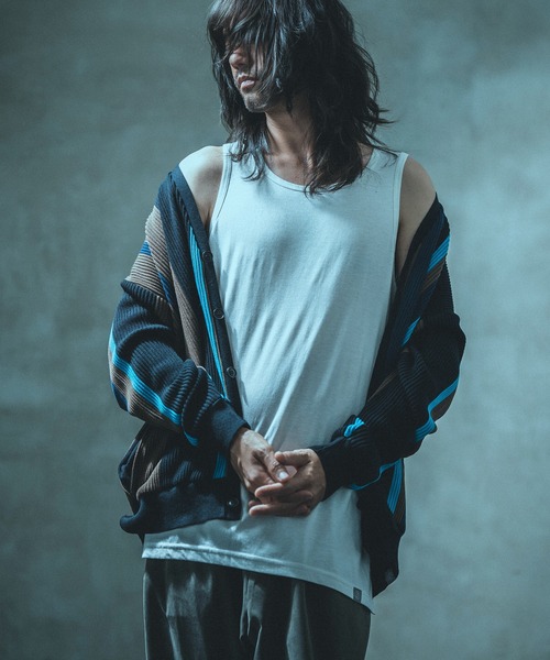 ANGENEHM(アンゲネーム)の「mta469- Long Length Tank top (MADE IN JAPAN) タンクトップ(タンクトップ・メンズ・ホワイト/ブラック/ブルー/グリーン・M/L)」の11枚目の写真
