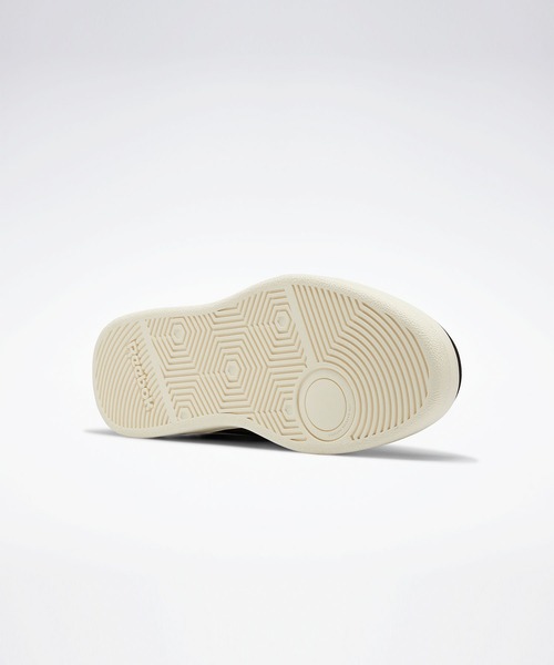 Reebok（リーボック）の「ロイヤル テック T / ROYAL TECHQUE T（スニーカー・メンズ・ホワイト×ブルー/ブラック・22.5cm/23.5cm/24.5cm/25.5cm/26.5cm/27.5cm/28.5cm/23.0cm/24.0cm/25.0cm/26.0cm/27.0cm/28.0cm/29.0cm/30.0cm/29.5cm/31cm）」の18枚目の写真