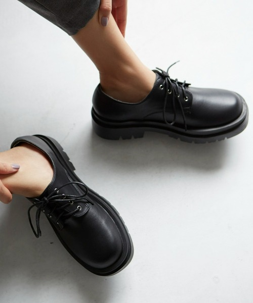 Fabby fabby(ファビィーファビィー)の「タンクソールトラックソールレースアップシューズ(ドレスシューズ・レディース・ブラック/オフホワイト・MEDIUM/SMALL/LARGE)」の10枚目の写真