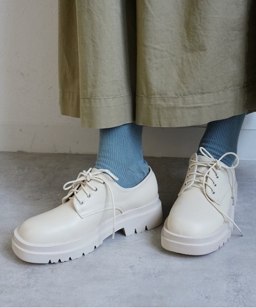 Fabby fabby(ファビィーファビィー)の「タンクソールトラックソールレースアップシューズ(ドレスシューズ・レディース・ブラック/オフホワイト・MEDIUM/SMALL/LARGE)」の20枚目の写真