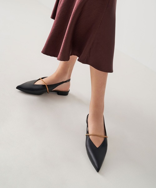 CHARLES & KEITH(チャールズ & キース)の「チェーンリンクスリングバック バレリーナフラット / Chain-Link Slingback Ballerina Flats(バレエシューズ・レディース・ブラック/オフホワイト・23cm/23.5cm/24.5cm/25cm/25.5cm/22.5cm)」の10枚目の写真